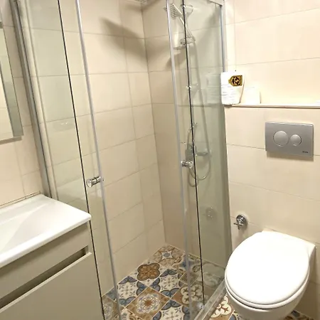 Nenehatun59 Butik 2*