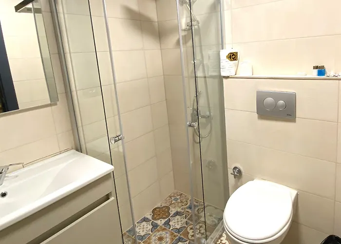 Nenehatun59 Butık 2*